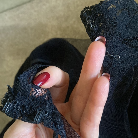 Vintage Mesh & Lace Dress - Picture 7 of 9